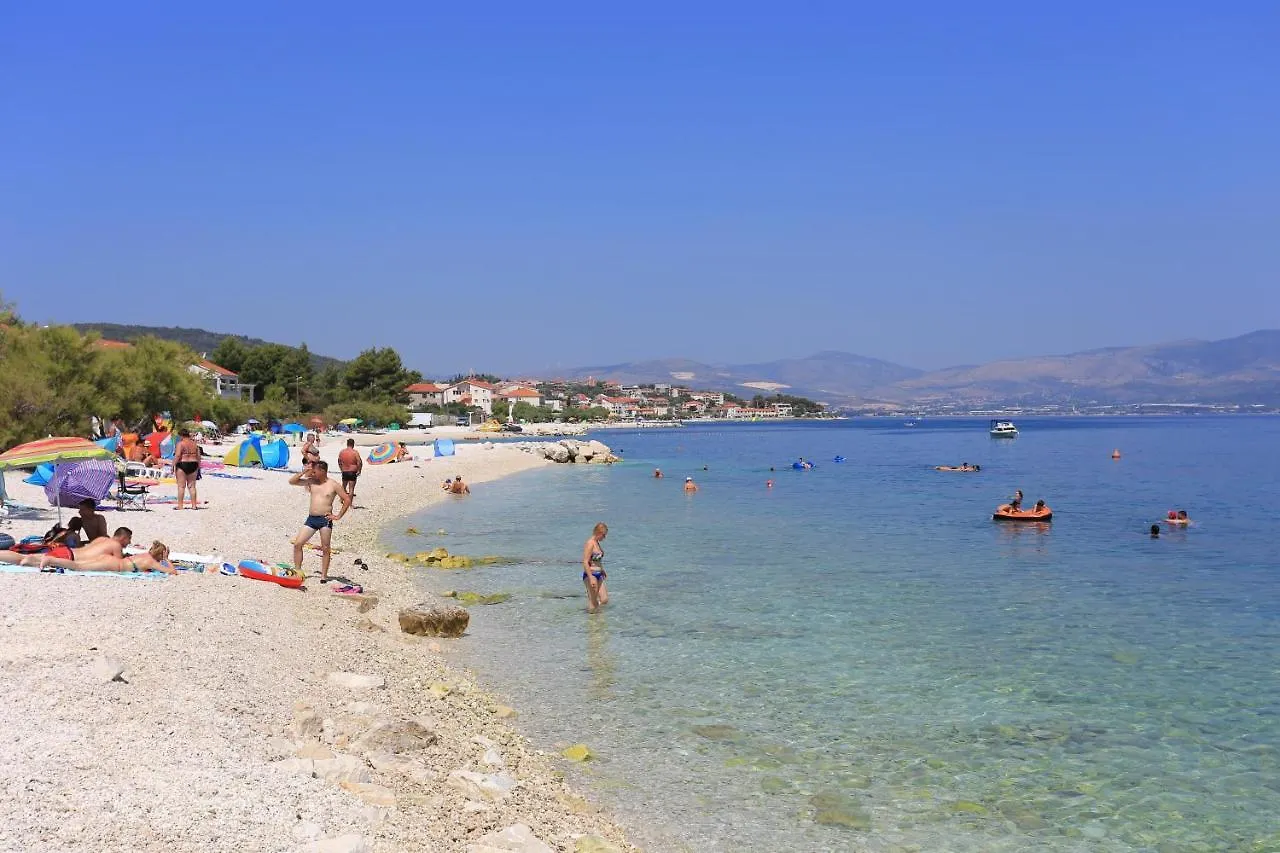 Apartments By The Sea Slatine, Ciovo - 10435