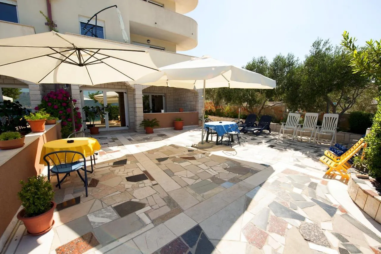 Apartments By The Sea Slatine, Ciovo - 10435 Croatia