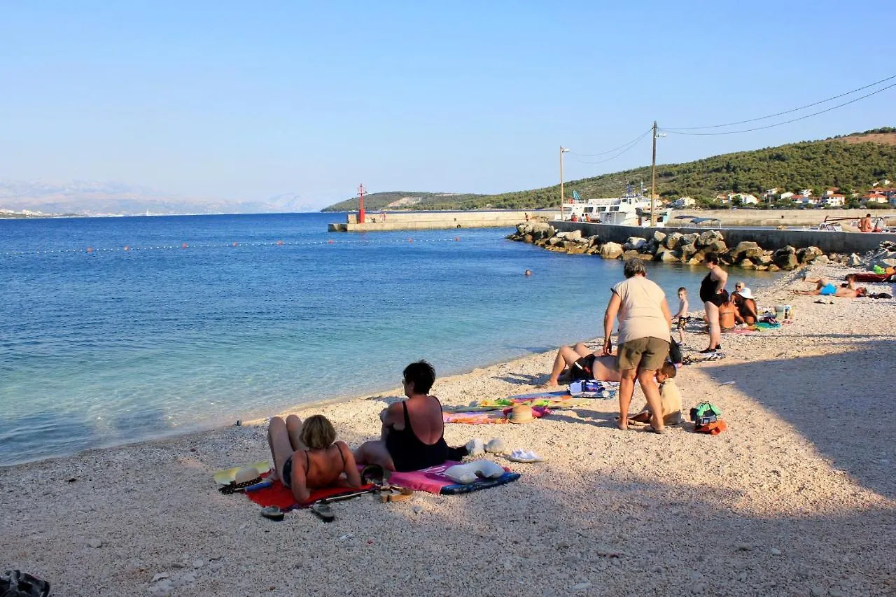 Apartments By The Sea Slatine, Ciovo - 10435 Slatine