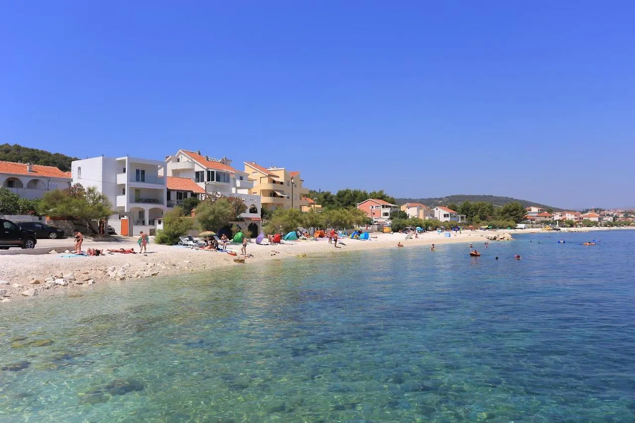Apartments By The Sea Slatine, Ciovo - 10435
