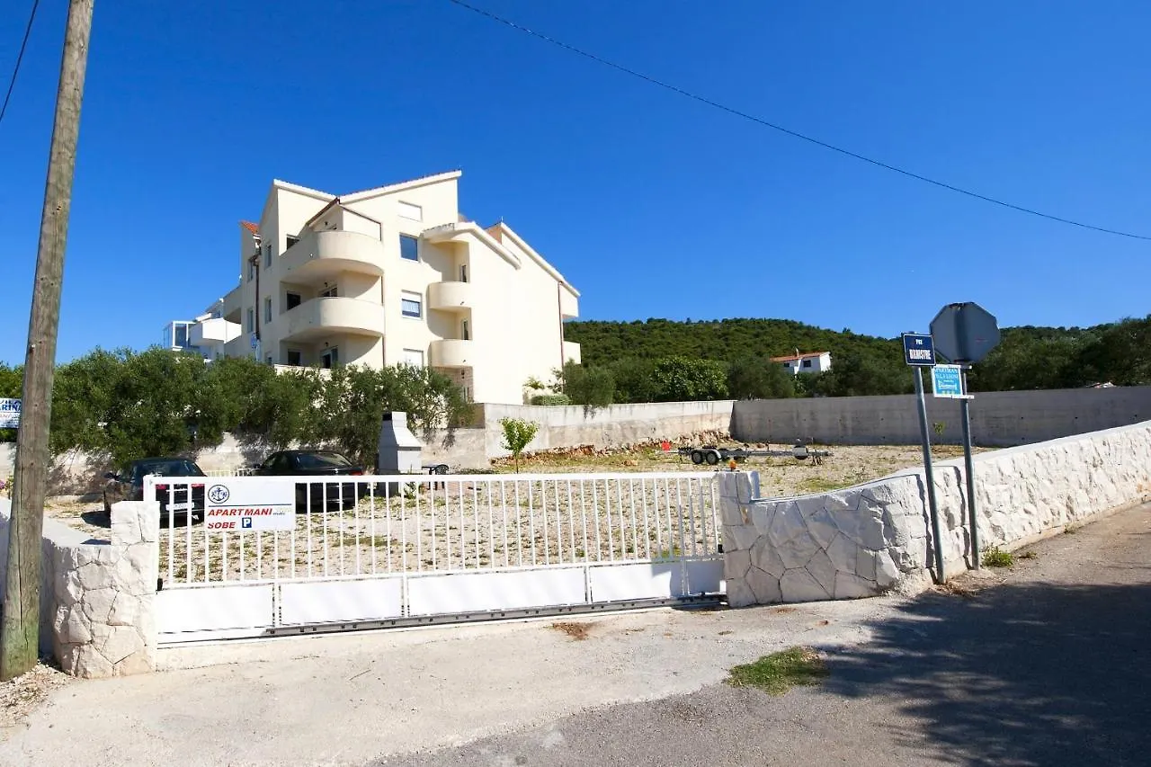 Apartments By The Sea Slatine, Ciovo - 10435